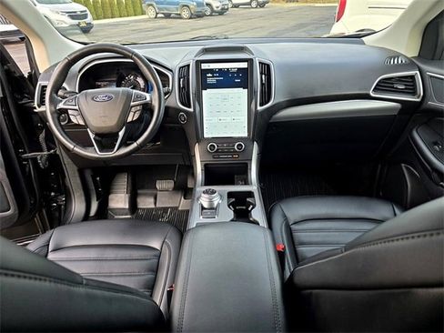 Used 2021 Ford Edge SEL w/ Convenience Package image 24