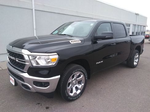 Used 2023 RAM 1500 Big Horn AWD/4WD image 2