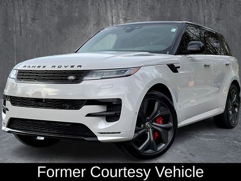 Used 2025 Land Rover Range Rover Sport Dynamic SE AWD/4WD image 1
