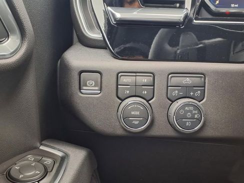 New 2025 Chevrolet Silverado 1500 RST w/ Convenience Package II image 10