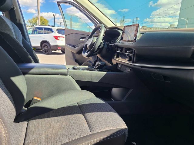 Used 2021 Nissan Rogue SV AWD/4WD image 18