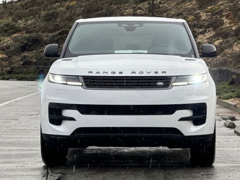New 2025 Land Rover Range Rover Sport image 8
