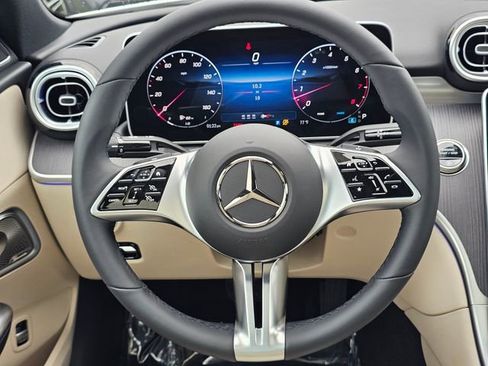 New 2025 Mercedes-Benz C 300 4MATIC Sedan image 31