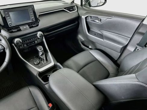 Used 2021 Toyota RAV4 XLE Premium AWD/4WD image 11