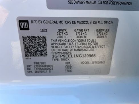 Used 2022 GMC Sierra 1500 AT4 w/ AT4 Preferred Package AWD/4WD image 31