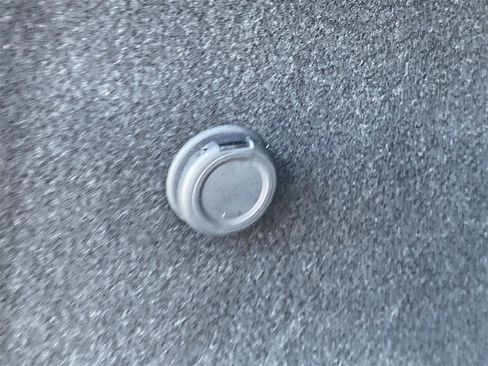 Used 2023 Nissan Pathfinder SL w/ Black Appearance Package image 12