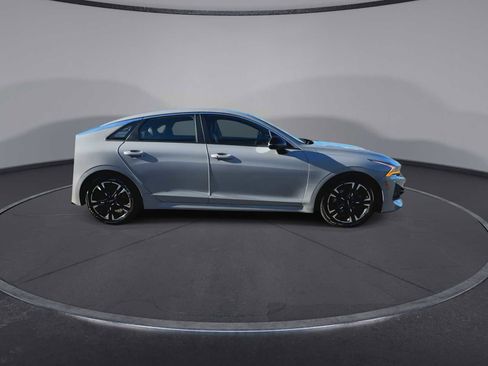Used 2022 Kia K5 GT-Line image 9