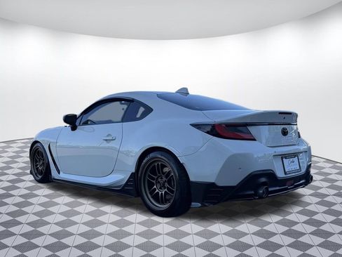 Used 2022 Toyota GR86 w/ ALL Weather Mat Package (TMS) RWD image 5