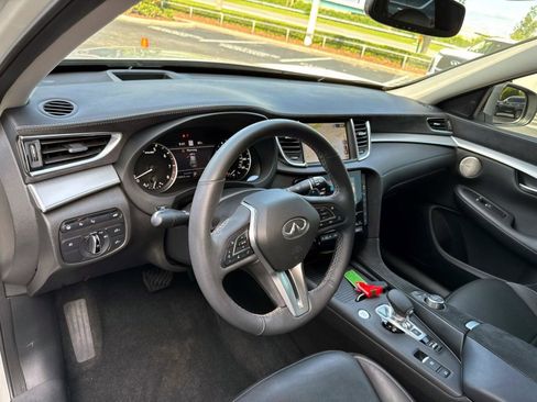 Certified 2022 INFINITI QX50 Sensory image 12