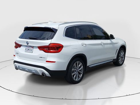 Used 2019 BMW X3 sDrive30i w/ Convenience Package RWD image 7
