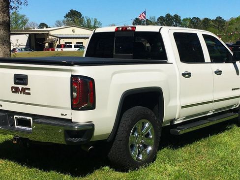 Used 2017 GMC Sierra 1500 SLT image 7