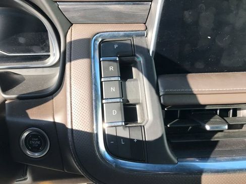 Certified 2024 GMC Yukon SLT image 11