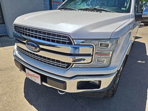 Used 2019 Ford F150 Lariat w/ Equipment Group 502A Luxury AWD/4WD image 16