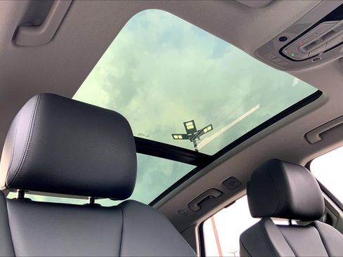 Used 2019 Audi Q5 2.0T Premium Plus w/ Premium Plus Package image 13