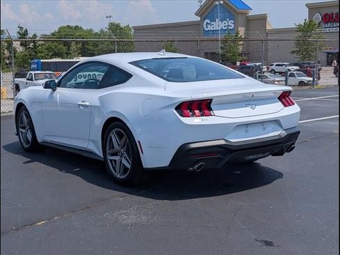 New 2025 Ford Mustang Coupe image 4