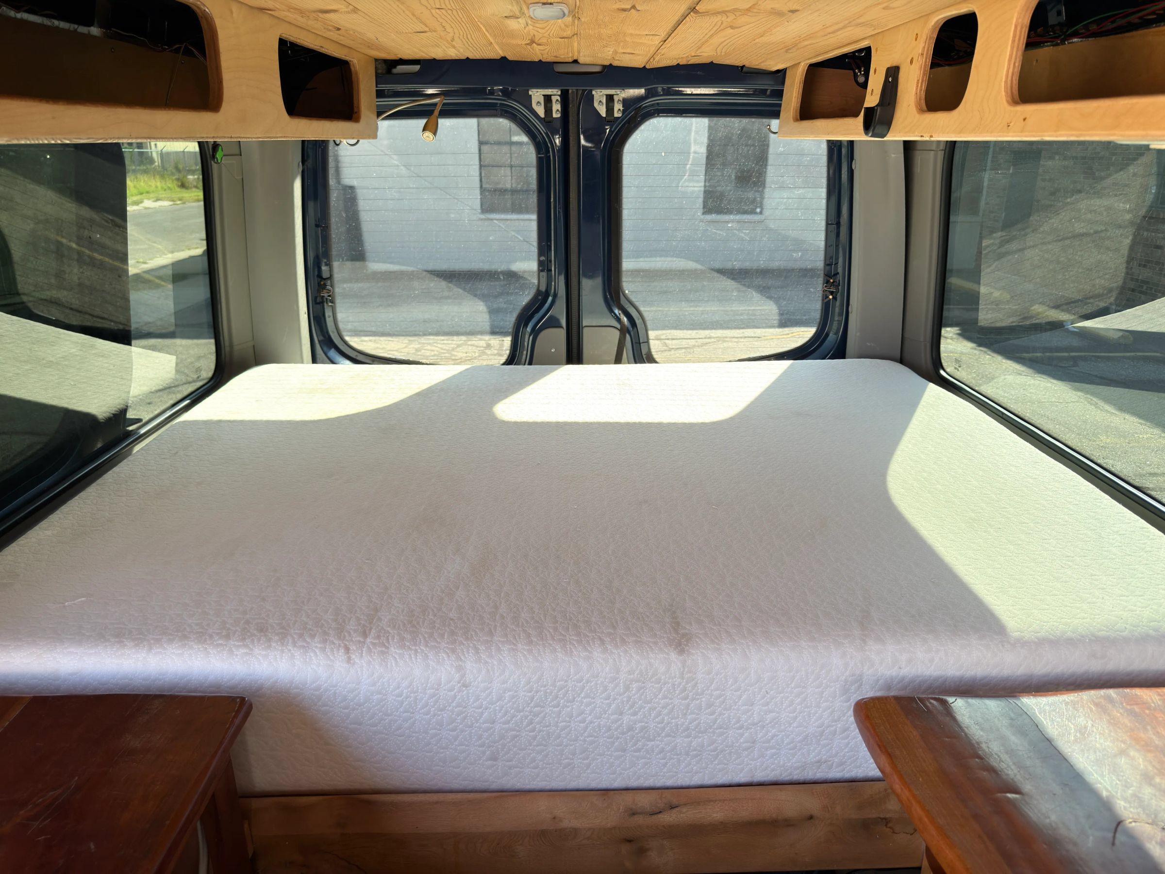 Used 2012 Mercedes-Benz Sprinter 2500 image 20