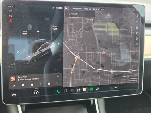 Used 2018 Tesla Model 3 Long Range RWD image 25