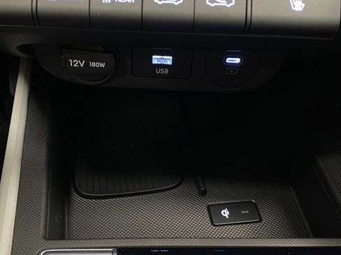 New 2026 Hyundai Elantra Limited FWD image 25
