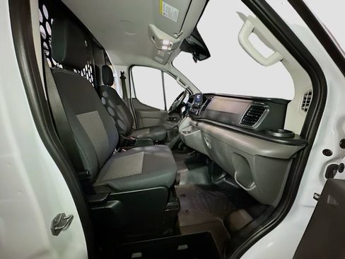 Used 2025 Ford Transit 250 Low Roof w/ Exterior Upgrade Package RWD image 33