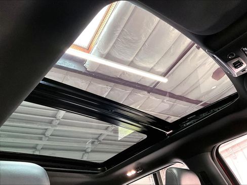 Used 2018 Ford F150 Raptor w/ Equipment Group 802A Luxury image 24