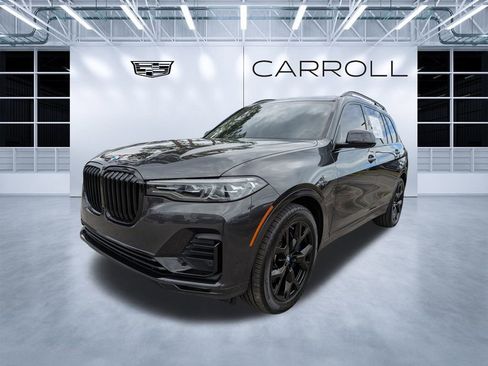 Used 2022 BMW X7 xDrive40i w/ Premium Package image 8