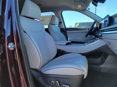 Used 2025 Hyundai Palisade SEL image 18