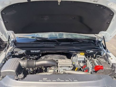 Used 2022 RAM 1500 Laramie w/ Sport Appearance Package image 31