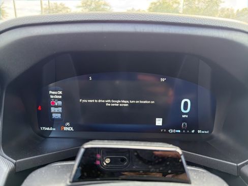 Used 2025 Ford Explorer ST-Line w/ ST-Line Street Pack image 5