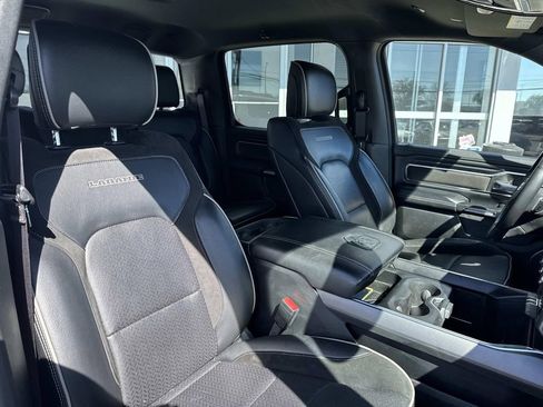 Used 2024 RAM 1500 Laramie image 11