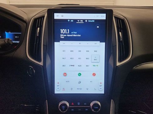 Used 2022 Ford Edge SEL w/ Convenience Package image 12