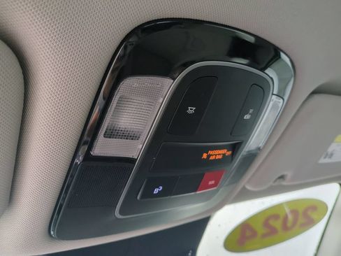 Used 2024 Hyundai Sonata SEL FWD image 22