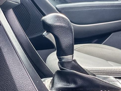 Used 2018 Hyundai Santa Fe Sport w/ 2.4L Value Package 02 image 19