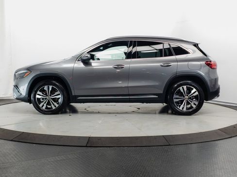 Certified 2026 Mercedes-Benz GLA 250 4MATIC image 4