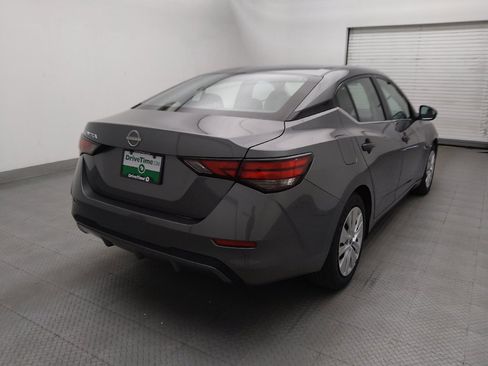 Used 2024 Nissan Sentra S FWD image 9