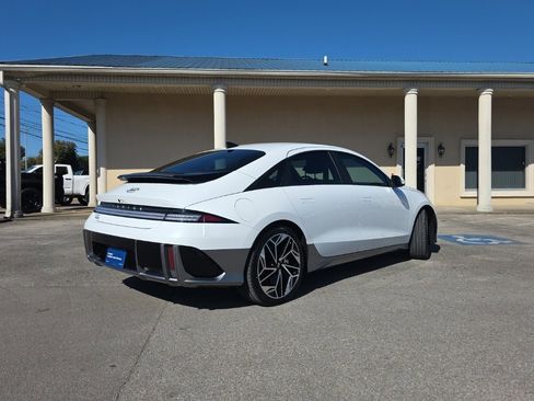 Certified 2025 Hyundai Ioniq 6 SEL image 8