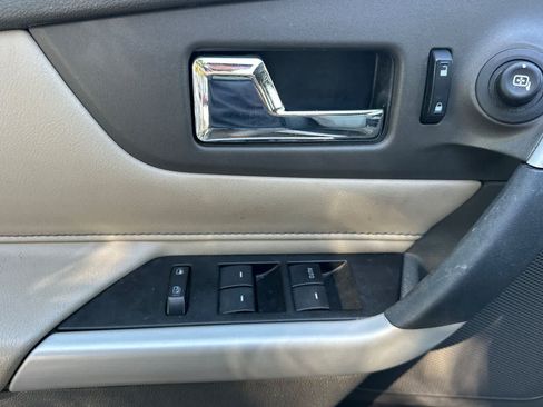 Used 2014 Ford Edge SEL w/ Equipment Group 205A FWD image 15