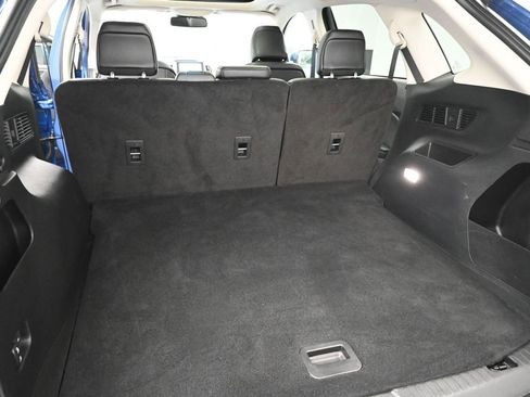 Used 2024 Ford Edge SEL w/ Convenience Package AWD/4WD image 9