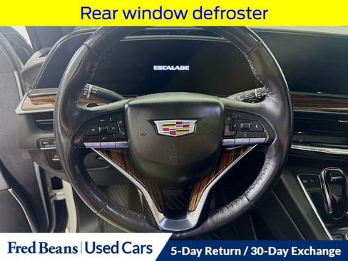 Used 2022 Cadillac Escalade ESV Premium Luxury AWD/4WD image 14
