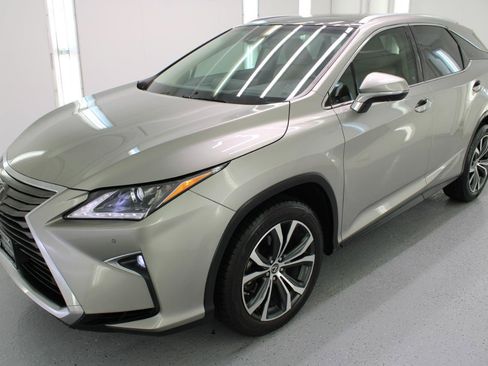 Used 2018 Lexus RX 350 FWD w/ Premium Package image 5