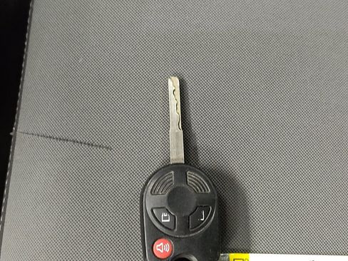 Used 2019 Ford Escape S image 32