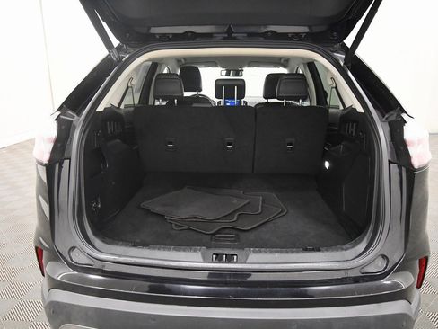 Used 2022 Ford Edge Titanium image 7