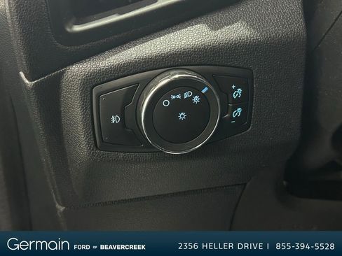 Used 2020 Ford EcoSport Titanium image 25