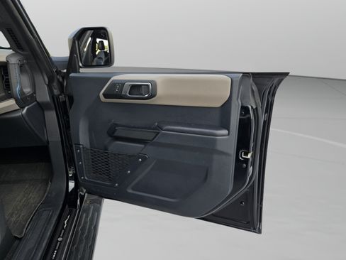 Used 2024 Ford Bronco Wildtrak AWD/4WD image 30