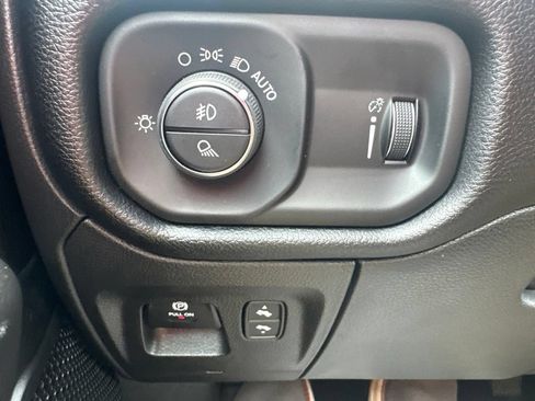 Used 2026 RAM 1500 Big Horn AWD/4WD image 25
