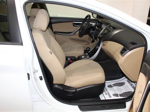 Used 2013 Hyundai Elantra GLS FWD image 24