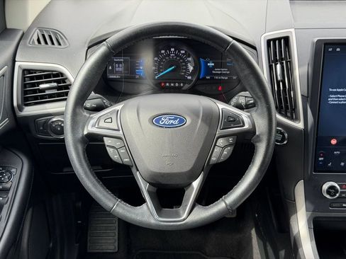 Certified 2023 Ford Edge SEL image 25
