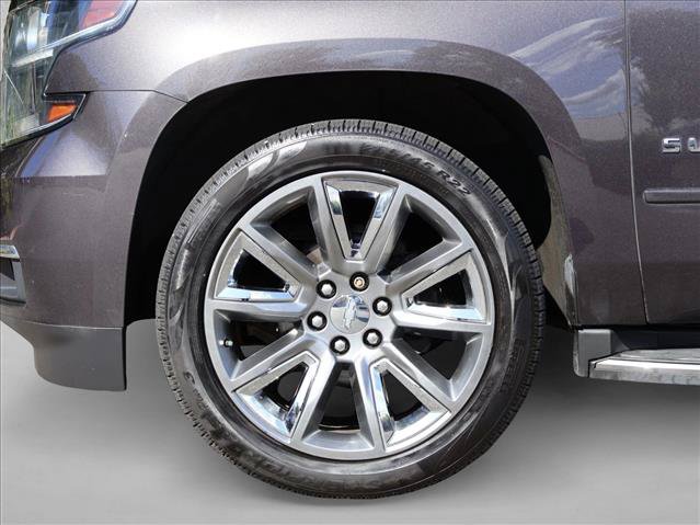 Used 2015 Chevrolet Suburban LTZ AWD/4WD image 29