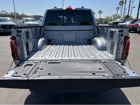 New 2026 Ford F150 Platinum w/ Equipment Group 700A Standard image 18
