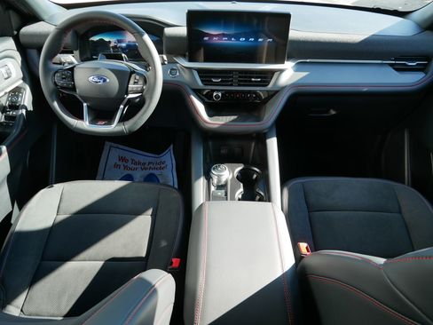 New 2026 Ford Explorer ST image 7