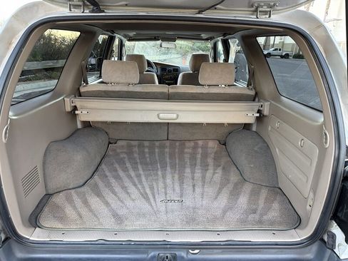 Used 2000 Toyota 4Runner SR5 image 19